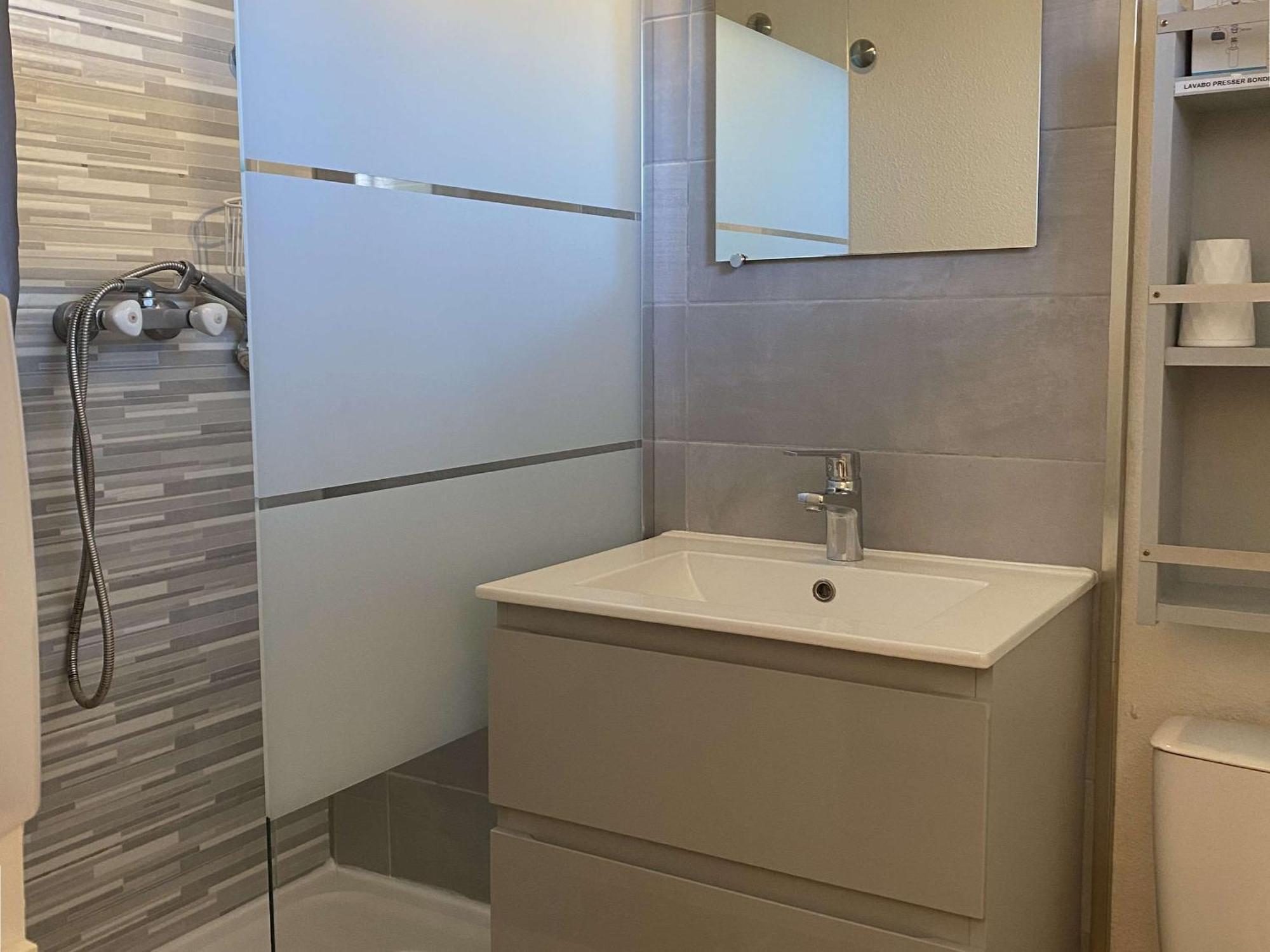 Studio Cosy Avec Terrasse, Parking, Proche Thermes - Balaruc-Les-Bains - Fr-1-553-89 Luaran gambar